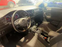 Usado VW T-Roc Advance 115 CV (84 kW) 2019 Gris / plata SUV