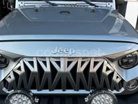 Usado Jeep Wrangler Unlimited Sahara 200 CV (147 kW) 2015 Gris / plata SUV