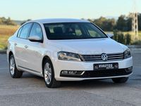 Usado VW Passat Edition 105 CV (77 kW) 2011 Blanco Berlina