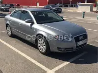 Usado Audi A4 140 CV (102 kW) 2006 Gris / plata Berlina