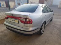 Usado Seat Toledo 150 CV (110 kW) 2000 Gris / plata Berlina