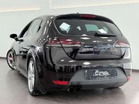 Usado Seat Leon CUPRA 241 CV (177 kW) 2008 Negro Utilitario