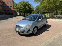 Usado Opel Corsa Selective 86 CV (63 kW) 2014 Azul Utilitario