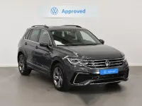 Usado VW Tiguan R-line 150 CV (110 kW) 2022 Gris/plata SUV