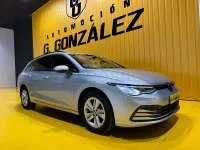 Usado VW Golf VIII Life 110 CV (80 kW) 2023 Gris / plata Familiar