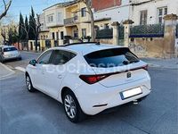 Usado Seat Leon Style 150 CV (110 kW) 2021 Blanco Berlina