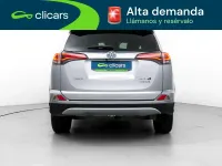 Usado Toyota RAV4 Hybrid Advance 152 CV (111 kW) 2017 Blanco SUV