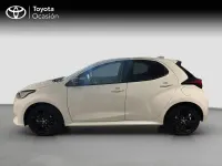 Begagnad Toyota Yaris Style 116 HK (85 kW) 2023 Vit Halvkombi