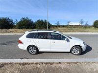 Usado VW Golf VII Sport 105 CV (77 kW) 2013 Blanco Familiar