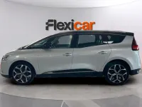 Usado Renault Grand Scénic Zen 140 CV (102 kW) 2021 Gris Monovolumen