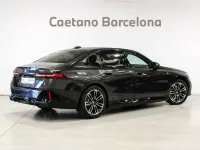 Nuevo BMW 530e Comfort Edition 299 CV (219 kW) 2025 Gris Berlina