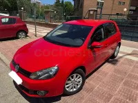Usado VW Golf VI 105 CV (77 kW) 2011 Rojo Utilitario