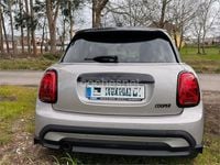 Usado Mini Cooper 136 CV (100 kW) 2022 Beige Utilitario