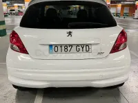 Usado Peugeot 207 Sport 120 CV (88 kW) 2010 Blanco Berlina
