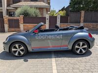 Usado VW Beetle 105 CV (77 kW) 2016 Gris / plata Utilitario