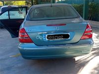Usado Mercedes E240 Elegance 170 CV (125 kW) 2003 Verde Berlina