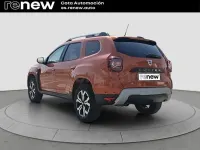 Usado Dacia Duster Prestige 100 CV (73 kW) 2021 Naranja SUV