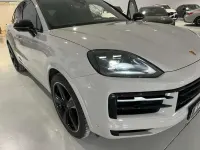 Usado Porsche Cayenne 470 CV (345 kW) 2024 Gris SUV