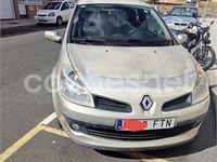 Usado Renault Clio II Dynamique 100 CV (73 kW) 2007 Beige Berlina