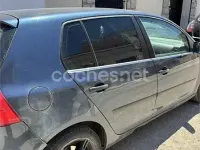 Usado VW Golf IV 100 CV (73 kW) 2004 Azul Berlina