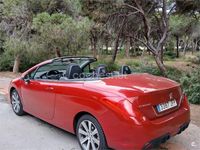 Usado Peugeot 308 CC Active 115 CV (84 kW) 2015 Rojo Descapotable