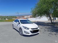 Usado Hyundai i40 136 CV (100 kW) 2013 Blanco Berlina