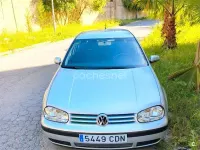 Usado VW Golf IV Conceptline 105 CV (77 kW) 2003 Gris / plata Berlina