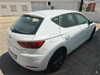 Usado Seat Leon Style 115 CV (84 kW) 2018 Blanco Berlina