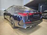 Usado Mercedes E220 197 CV (144 kW) 2024 Azul Berlina