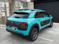 Usado Citroën C4 Cactus Shine 100 CV (73 kW) 2015 Verde Utilitario