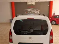 Usado Citroën Berlingo Feel 102 CV (75 kW) 2017 Blanco Monovolumen
