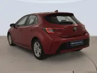 Usado Toyota Corolla Style 122 CV (89 kW) 2021 Rojo
