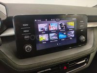 Usado Skoda Fabia Essence 80 CV (58 kW) 2023 Blanco Utilitario