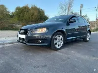 Usado Audi A3 Ambition 105 CV (77 kW) 2010 Gris / plata Utilitario