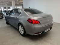 Usado Peugeot 508 Active 120 CV (88 kW) 2017 Gris Berlina