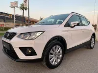 Usado Seat Arona Style 95 CV (69 kW) 2019 Blanco SUV