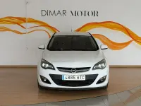 Usado Opel Astra Selective 110 CV (80 kW) 2013 Blanco Berlina