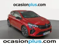 Usado Renault Clio Techno 91 CV (66 kW) 2024 Rojo Utilitario