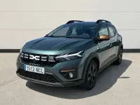 Usado Dacia Sandero Extreme 101 CV (74 kW) 2025 Verde Berlina