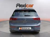 Usado VW Golf VIII 110 CV (80 kW) 2022 Gris Berlina