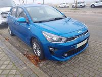 Usado Kia Rio Sport 84 CV (61 kW) 2023 Azul Berlina