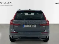 Usado Volvo XC60 Plus 197 CV (144 kW) 2023 Gris / plata SUV
