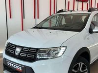 Usado Dacia Sandero Essentiel 95 CV (69 kW) 2018 Blanco Utilitario