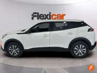 Usado Peugeot 2008 Active 101 CV (74 kW) 2022 Blanco SUV