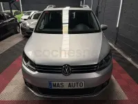 Usado VW Touran Advance 105 CV (77 kW) 2014 Gris / plata Monovolumen