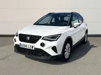 Usado Seat Arona Style Plus 110 CV (80 kW) 2021 Blanco SUV