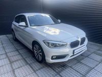 Usado BMW 118 Advantage 150 CV (110 kW) 2015 Blanco Utilitario