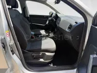 Usado Seat Ateca Style 150 CV (110 kW) 2025 Gris / plata SUV