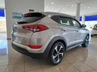 Usado Hyundai Tucson 115 CV (84 kW) 2017 Beige SUV