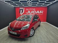 Usado Toyota Yaris Active 90 CV (66 kW) 2012 Rojo Utilitario
